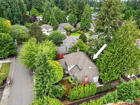 12610 NE 68th Place, Kirkland WA 98033