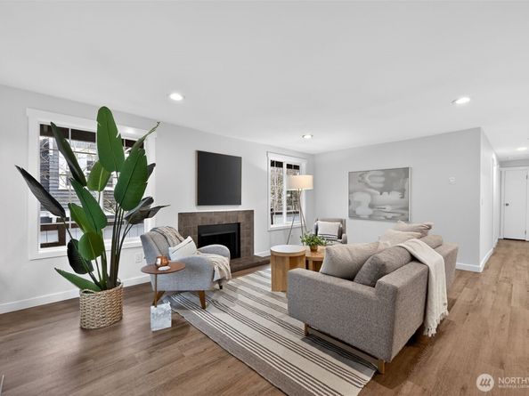 8742 3rd Avenue NW, Seattle WA 98117