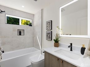 933 N 87th Street, Seattle WA 98103
