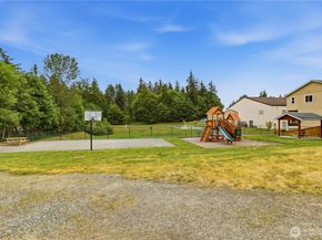 4945 Bowwood Circle NE, Bremerton WA 98310