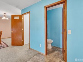 4945 Bowwood Circle NE, Bremerton WA 98310