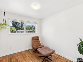 17035 128th Avenue SE, Renton WA 98058