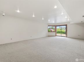 9520 Odin Way, Bothell WA 98011