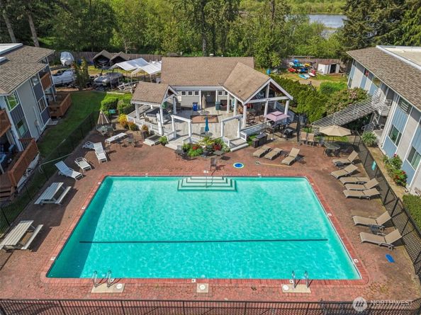 17112 NE 45th Street 56, Redmond WA 98052