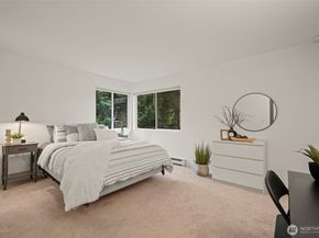 17112 NE 45th Street 56, Redmond WA 98052