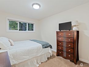 18483 47th Place NE, Lake Forest Park WA 98155