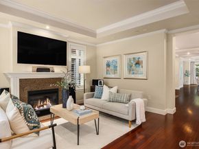 725 Harvard Avenue E, Seattle WA 98102