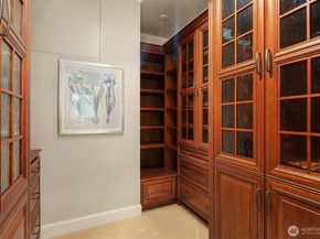 725 Harvard Avenue E, Seattle WA 98102