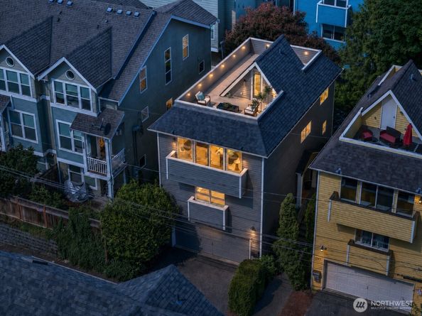 1426 18th Avenue A, Seattle WA 98122
