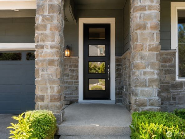 23225 SE 50th Street, Issaquah WA 98029