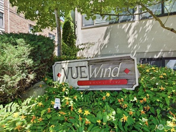 914 6th Avenue N 201, Seattle WA 98109