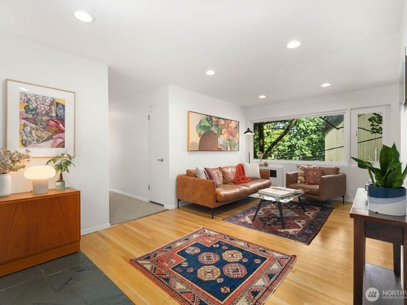 632 13th Avenue E 19, Seattle WA 98102