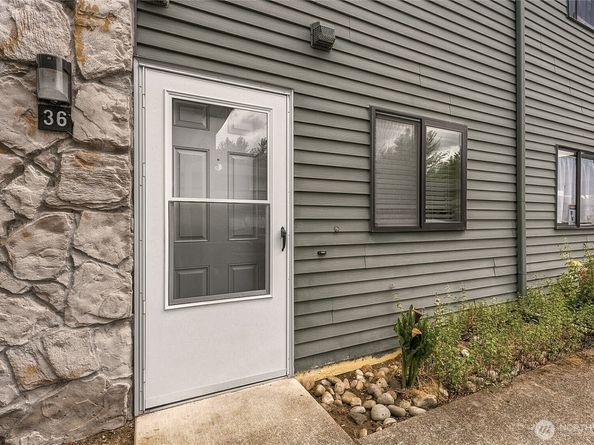1040 S 320th Street 36, Federal Way WA 98003