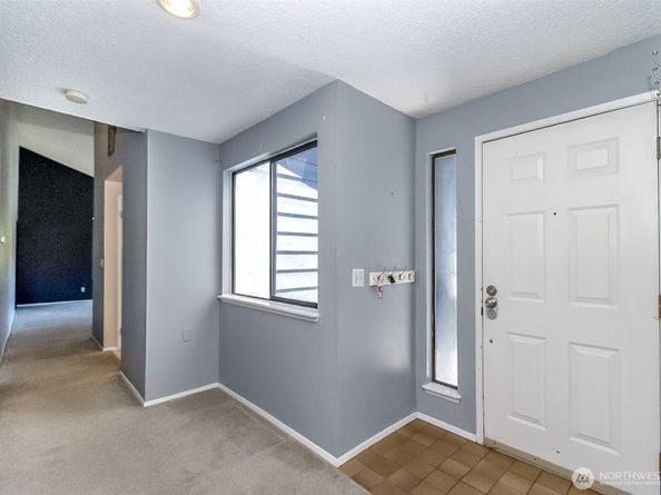 8408 18th Avenue W 2201, Everett WA 98204