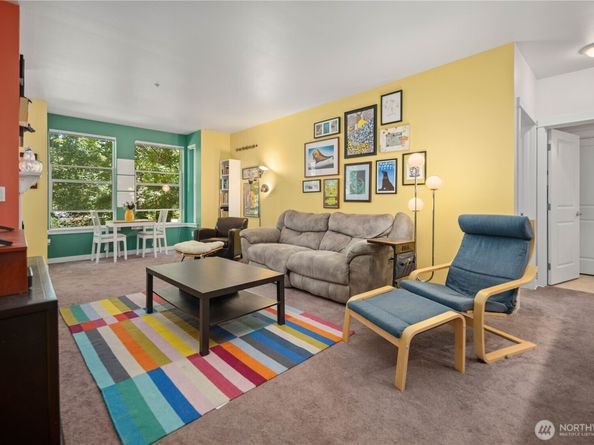 55 Williams Avenue S 205, Renton WA 98057