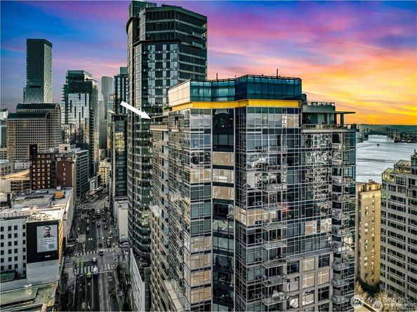 2033 2nd Avenue 2302, Seattle WA 98121