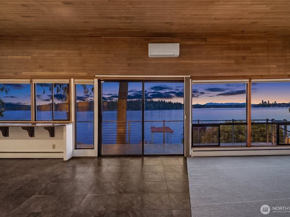 4835 Forest Avenue SE, Mercer Island WA 98040