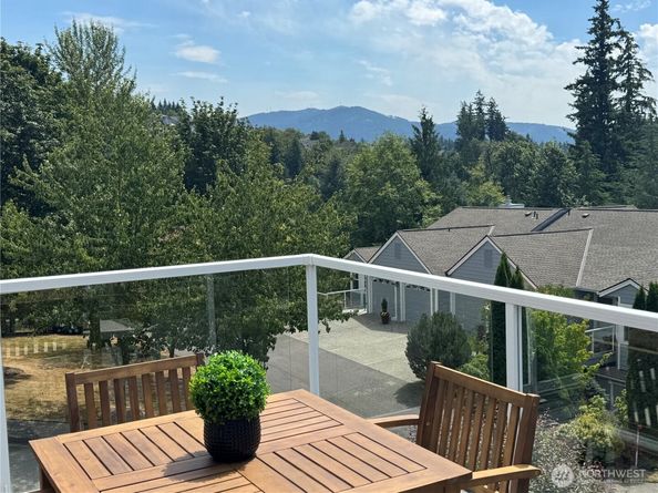 22760 SE 43rd Court 2617, Issaquah WA 98029