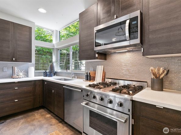 310 21st Avenue A, Seattle WA 98122