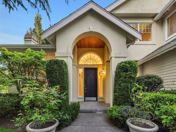 21030 SE 5th Street, Sammamish WA 98074