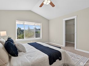 27120 105th Place SE, Kent WA 98030