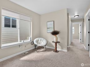 27120 105th Place SE, Kent WA 98030