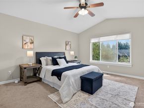 27120 105th Place SE, Kent WA 98030