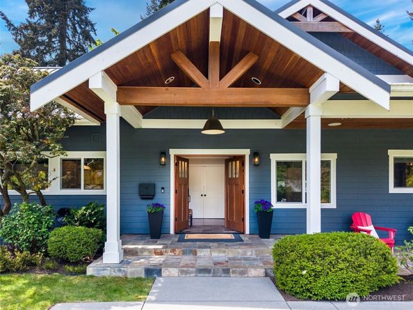 6219 89th Avenue SE, Mercer Island WA 98040