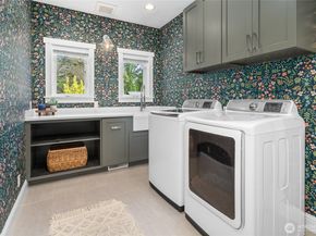 6219 89th Avenue SE, Mercer Island WA 98040
