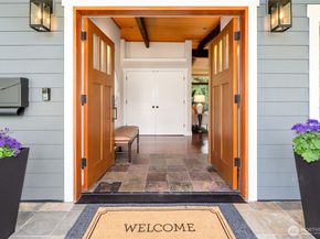 6219 89th Avenue SE, Mercer Island WA 98040