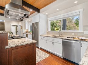 6219 89th Avenue SE, Mercer Island WA 98040
