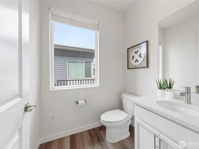 2116 N 147th St E, Shoreline WA 98133