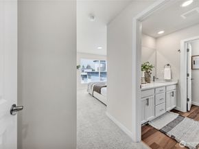 2116 N 147th St E, Shoreline WA 98133