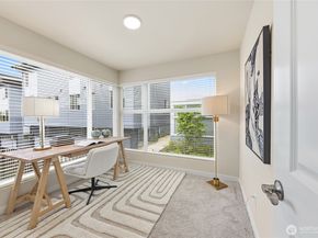 2116 N 147th St E, Shoreline WA 98133