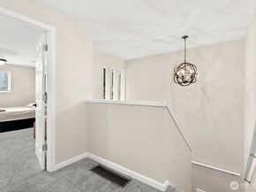 206 W Marilyn Avenue, Everett WA 98204