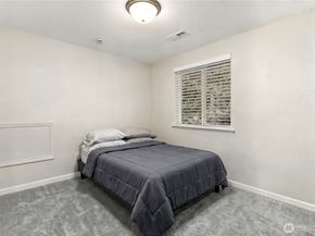 206 W Marilyn Avenue, Everett WA 98204