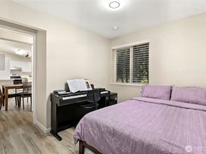 206 W Marilyn Avenue, Everett WA 98204