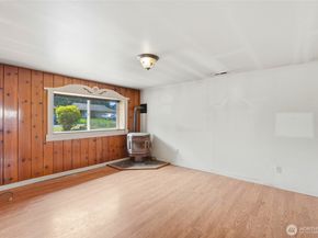 5705 238th Street SW, Mountlake Terrace WA 98043