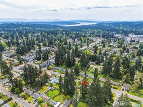 5705 238th Street SW, Mountlake Terrace WA 98043