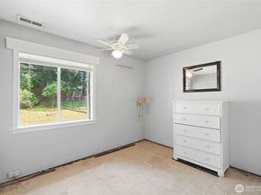5705 238th Street SW, Mountlake Terrace WA 98043