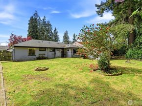 5705 238th Street SW, Mountlake Terrace WA 98043