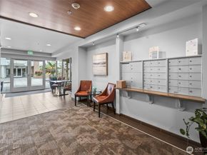 360 Washington Avenue 405, Bremerton WA 98337