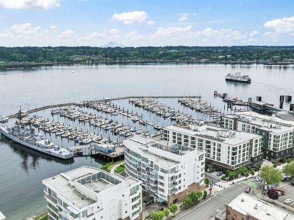 360 Washington Avenue 405, Bremerton WA 98337