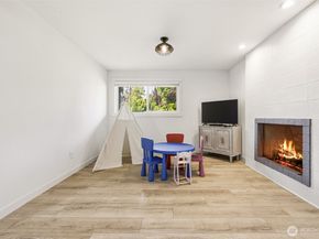 30210 30th Avenue SW, Federal Way WA 98023