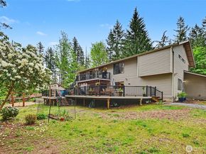 22934 SE 37th St, Sammamish WA 98075