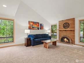 22934 SE 37th St, Sammamish WA 98075