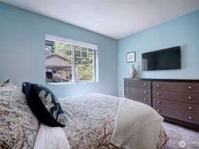 18501 SE Newport Way J238, Issaquah WA 98027