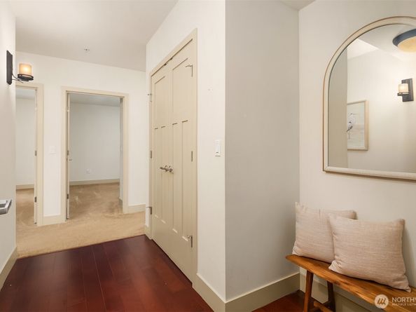 316 Walnut Street 103, Edmonds WA 98020