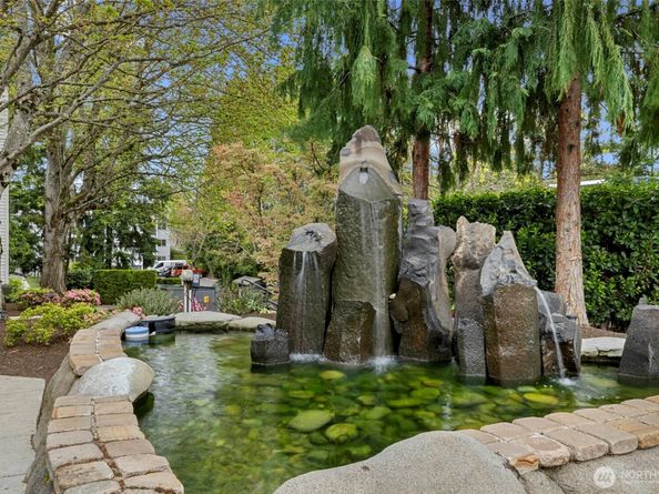410 2nd Avenue S 110, Kirkland WA 98033