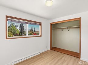 1074 Walnut Street, Bremerton WA 98310